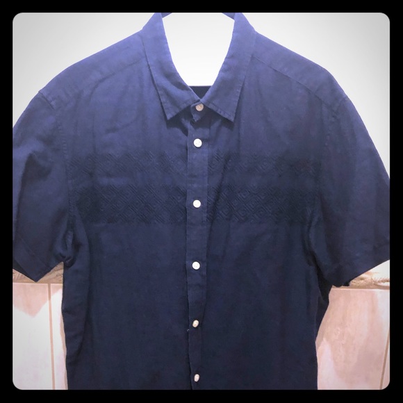 Banana Republic Men’s Short Sleeve Shirt - Picture 1 of 3